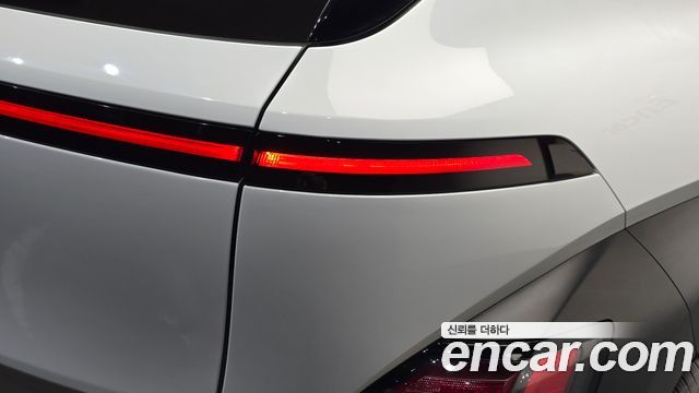 Hyundai Kona (SX2) Gasoline 1.6 Turbo 2WD Premium 2024 — фото 23
