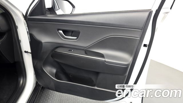 Hyundai Kona (SX2) Gasoline 1.6 Turbo 2WD Premium 2024 — фото 24
