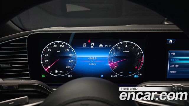 Mercedes-Benz GLS-Class (X167) GLS580 4MATIC 2024 — фото 8