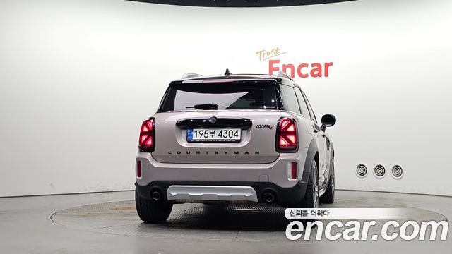 MINI Cooper S Countryman ALL4 2nd 2022 — фото 4