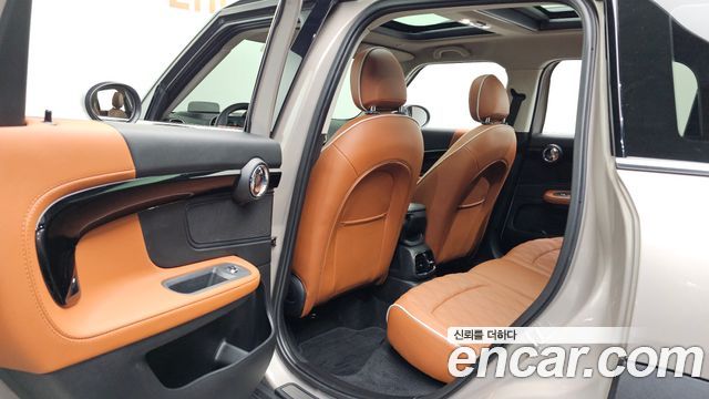 MINI Cooper S Countryman ALL4 2nd 2022 — фото 11