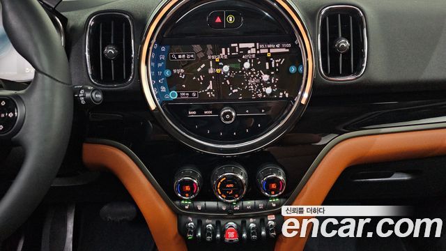 MINI Cooper S Countryman ALL4 2nd 2022 — фото 14
