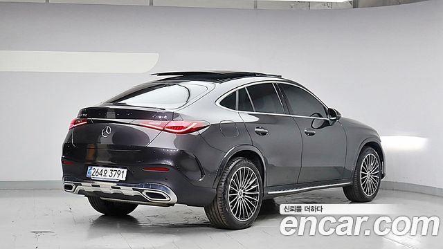 Mercedes-Benz GLC-Class (X254) GLC300 4MATIC Coupe 2024 — фото 3