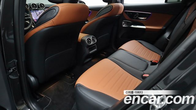 Mercedes-Benz GLC-Class (X254) GLC300 4MATIC Coupe 2024 — фото 6
