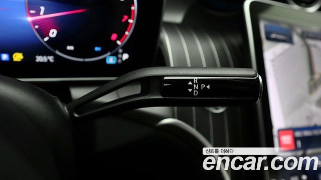 Mercedes-Benz GLC-Class (X254) GLC300 4MATIC Coupe 2024 — фото 9