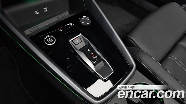 Audi A3 (8Y) 40 TFSI Premium 2025 — фото 9