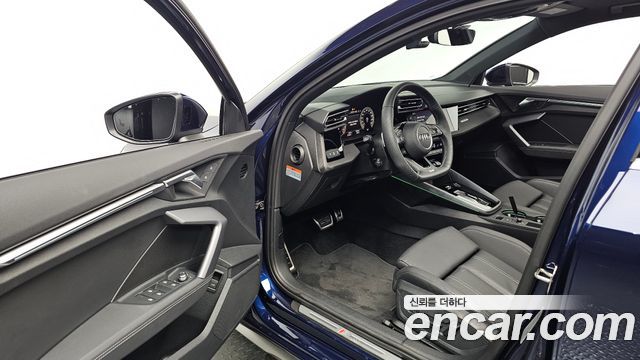 Audi A3 (8Y) 40 TFSI Premium 2025 — фото 10