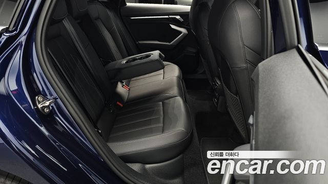 Audi A3 (8Y) 40 TFSI Premium 2025 — фото 11