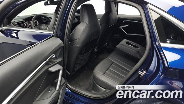 Audi A3 (8Y) 40 TFSI Premium 2025 — фото 12