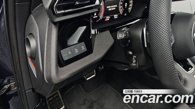 Audi A3 (8Y) 40 TFSI Premium 2025 — фото 28