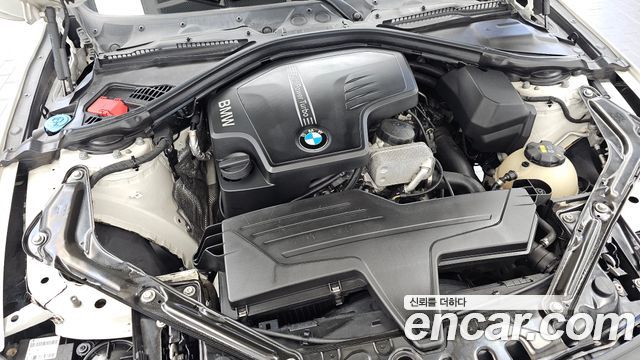 BMW 4 Series (F32) 428i M Sport Convertible 2016 — фото 6