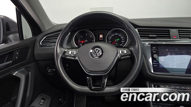 Volkswagen Tiguan (II) 2.0 TDI Prestige 2020 — фото 16