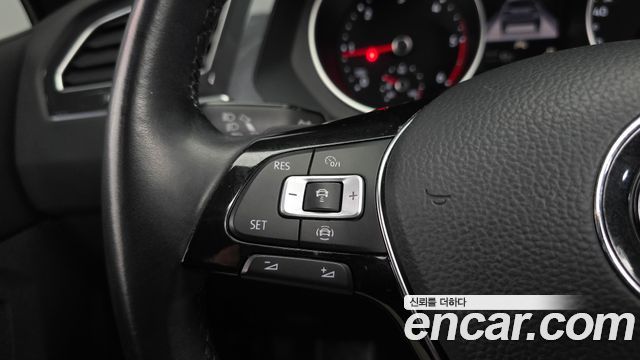 Volkswagen Tiguan (II) 2.0 TDI Prestige 2020 — фото 19