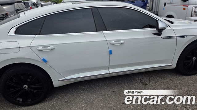 Volkswagen Arteon 2.0 TDI Premium 2019 — фото 8