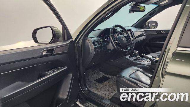 KG Mobility (SsangYong) Rexton Sports Khan Diesel 2.2 4WD Prestige 2021 — фото 10