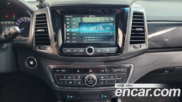 KG Mobility (SsangYong) Rexton Sports Khan Diesel 2.2 4WD Prestige 2021 — фото 12