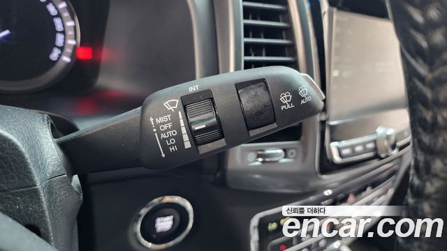 KG Mobility (SsangYong) Rexton Sports Khan Diesel 2.2 4WD Prestige 2021 — фото 20
