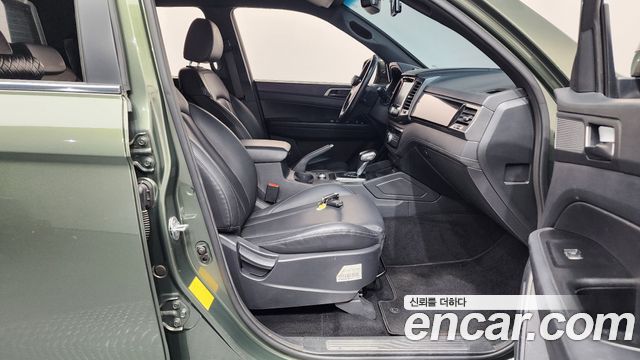 KG Mobility (SsangYong) Rexton Sports Khan Diesel 2.2 4WD Prestige 2021 — фото 26