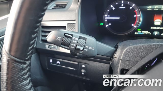KG Mobility (SsangYong) Rexton Sports Khan Diesel 2.2 4WD Prestige 2021 — фото 28