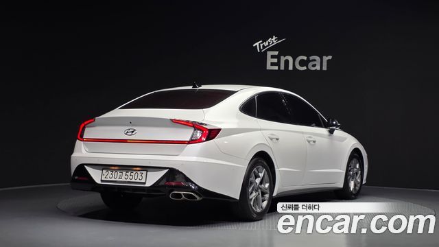 Hyundai Sonata (DN8) 1.6 Turbo Premium Family 2020 — фото 2