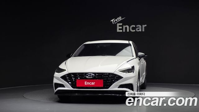 Hyundai Sonata (DN8) 1.6 Turbo Premium Family 2020 — фото 3
