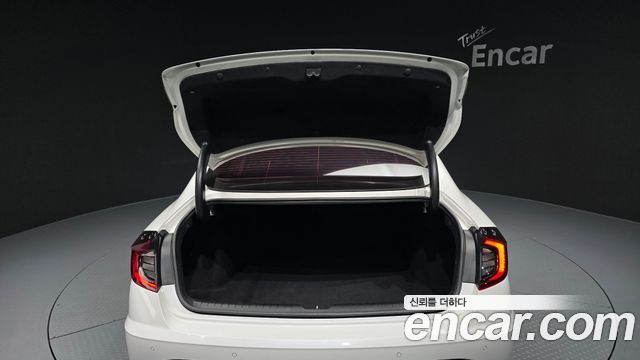 Hyundai Sonata (DN8) 1.6 Turbo Premium Family 2020 — фото 20