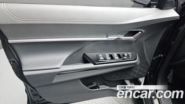 KG Mobility (SsangYong) Torres HEV 1.5 2WD T7 2026 — фото 24