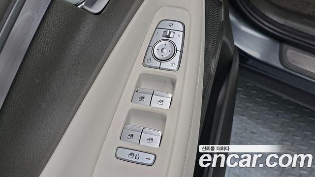 Hyundai Santa Fe Gasoline 2.5T 2WD Calligraphy 2021 — фото 18