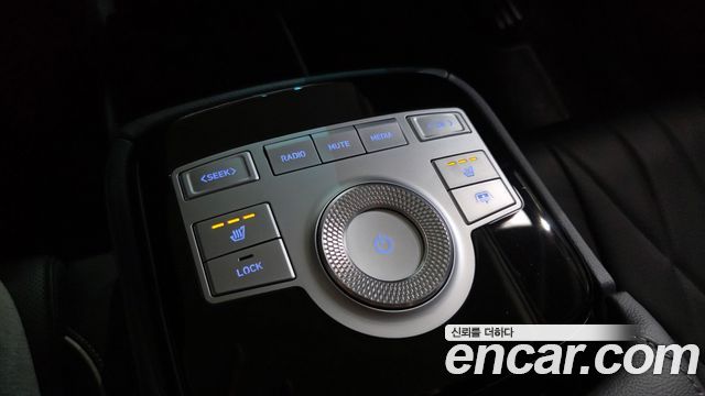 Genesis G80 (RG3) Gasoline 2.5 Turbo 2WD 2022 — фото 18