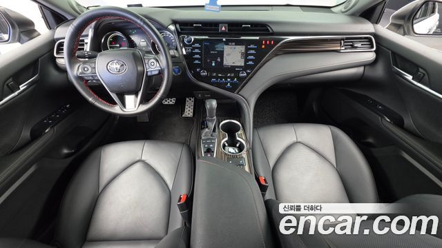 Toyota Camry (XV70) 2.5 XLE Hybrid 2019 — фото 7