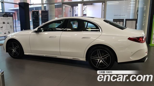 Mercedes-Benz E-Class (W214) E200 AMG Line 2026 — фото 8