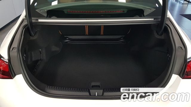 Mercedes-Benz E-Class (W214) E200 AMG Line 2026 — фото 15