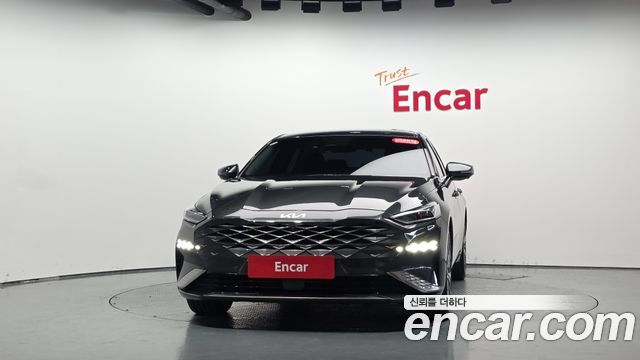 Kia K8 2.5 Gasoline 2WD Noblesse 2022 — фото 3