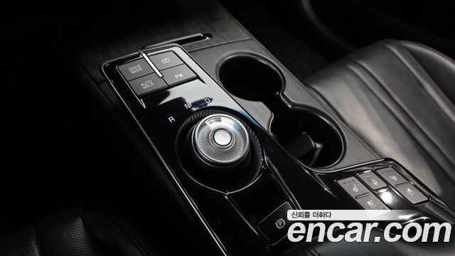 Kia K8 2.5 Gasoline 2WD Noblesse 2022 — фото 9