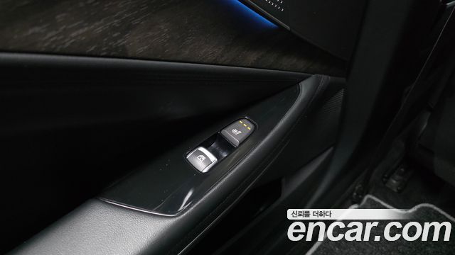 Kia K8 2.5 Gasoline 2WD Noblesse 2022 — фото 19