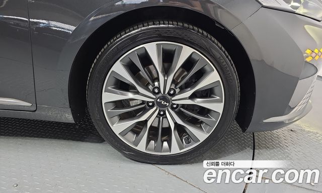 Kia K8 2.5 Gasoline 2WD Noblesse 2022 — фото 21