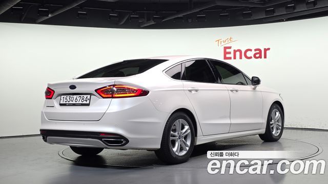 Ford Mondeo (IV) 2.0 Trend 2016 — фото 2