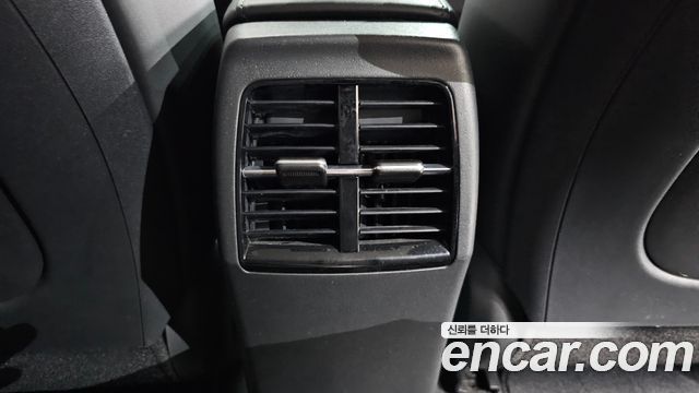 Kia Niro Prestige 2022 — фото 28