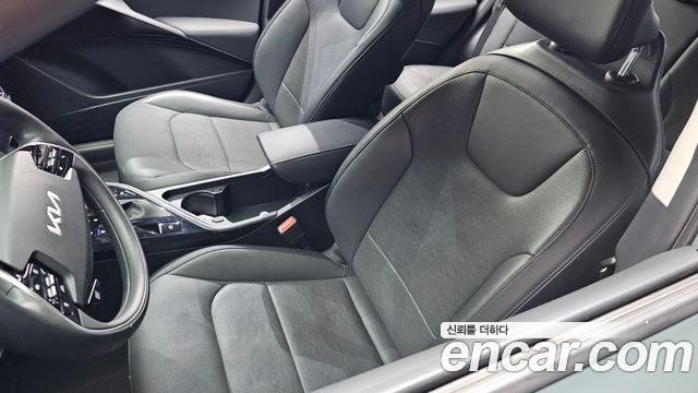 Kia Niro Prestige 2022 — фото 29