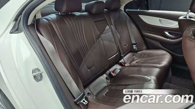 Mercedes-Benz CLS-Class (C257) CLS400d 4MATIC 2019 — фото 11