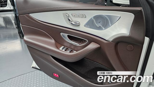 Mercedes-Benz CLS-Class (C257) CLS400d 4MATIC 2019 — фото 24