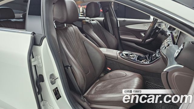 Mercedes-Benz CLS-Class (C257) CLS400d 4MATIC 2019 — фото 26