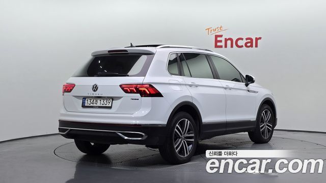Volkswagen Tiguan (II) 2.0 TDI 4Motion Prestige 2023 — фото 2