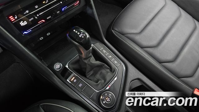 Volkswagen Tiguan (II) 2.0 TDI 4Motion Prestige 2023 — фото 9