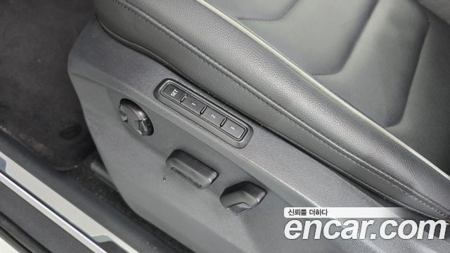 Volkswagen Tiguan (II) 2.0 TDI 4Motion Prestige 2023 — фото 16