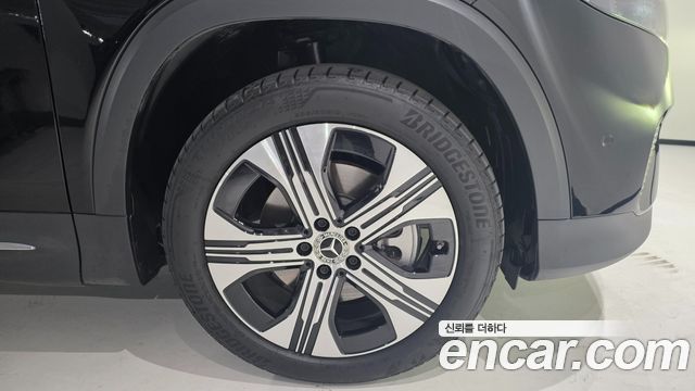 Mercedes-Benz EQB (X243) EQB300 4MATIC Progressive 2026 — фото 5