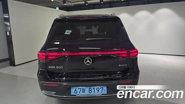 Mercedes-Benz EQB (X243) EQB300 4MATIC Progressive 2026 — фото 7