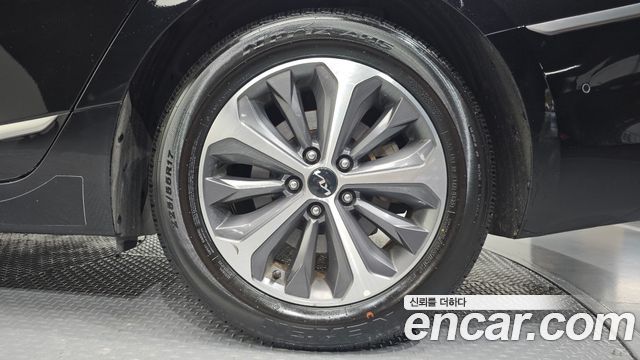 Kia K8 Hybrid Noblesse 2023 — фото 21