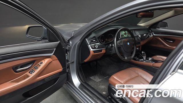 BMW 5 Series (F10) 520d 2014 — фото 10