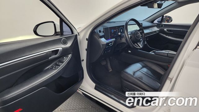 Hyundai Sonata The Edge (DN8) 2.0 Premium 2024 — фото 10